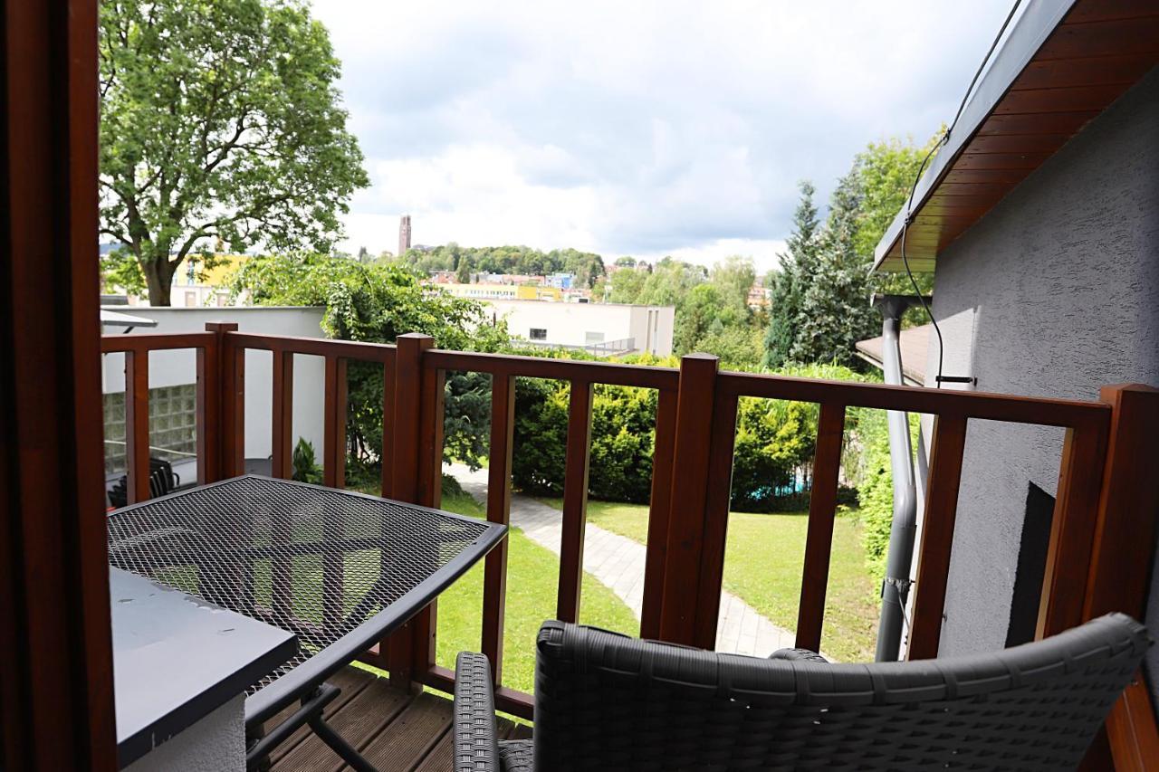 Apart Hotel Jablonec Jablonec nad Nysą Zewnętrze zdjęcie