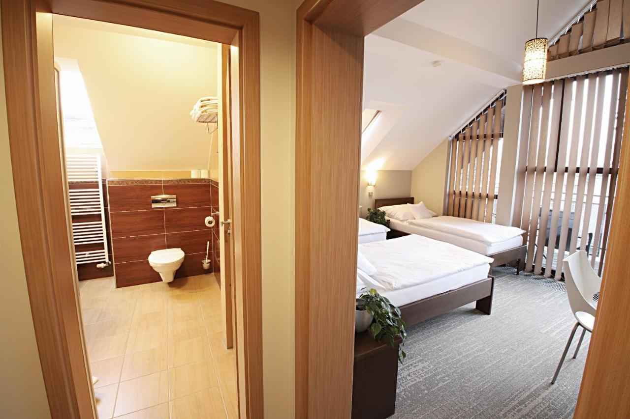 Apart Hotel Jablonec Jablonec nad Nysą Zewnętrze zdjęcie