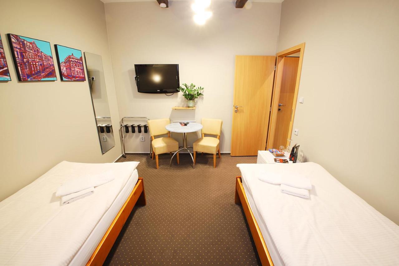 Apart Hotel Jablonec Jablonec nad Nysą Zewnętrze zdjęcie